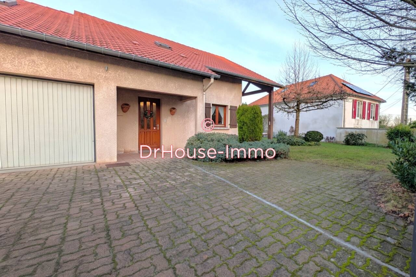 Maison 7 pièces de 140 m² - Saint-Nicolas-de-Port (54210)