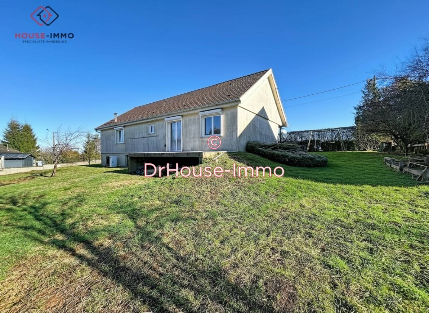 Maison 5 pièces de 97 m² - Poids-de-Fiole (39570)