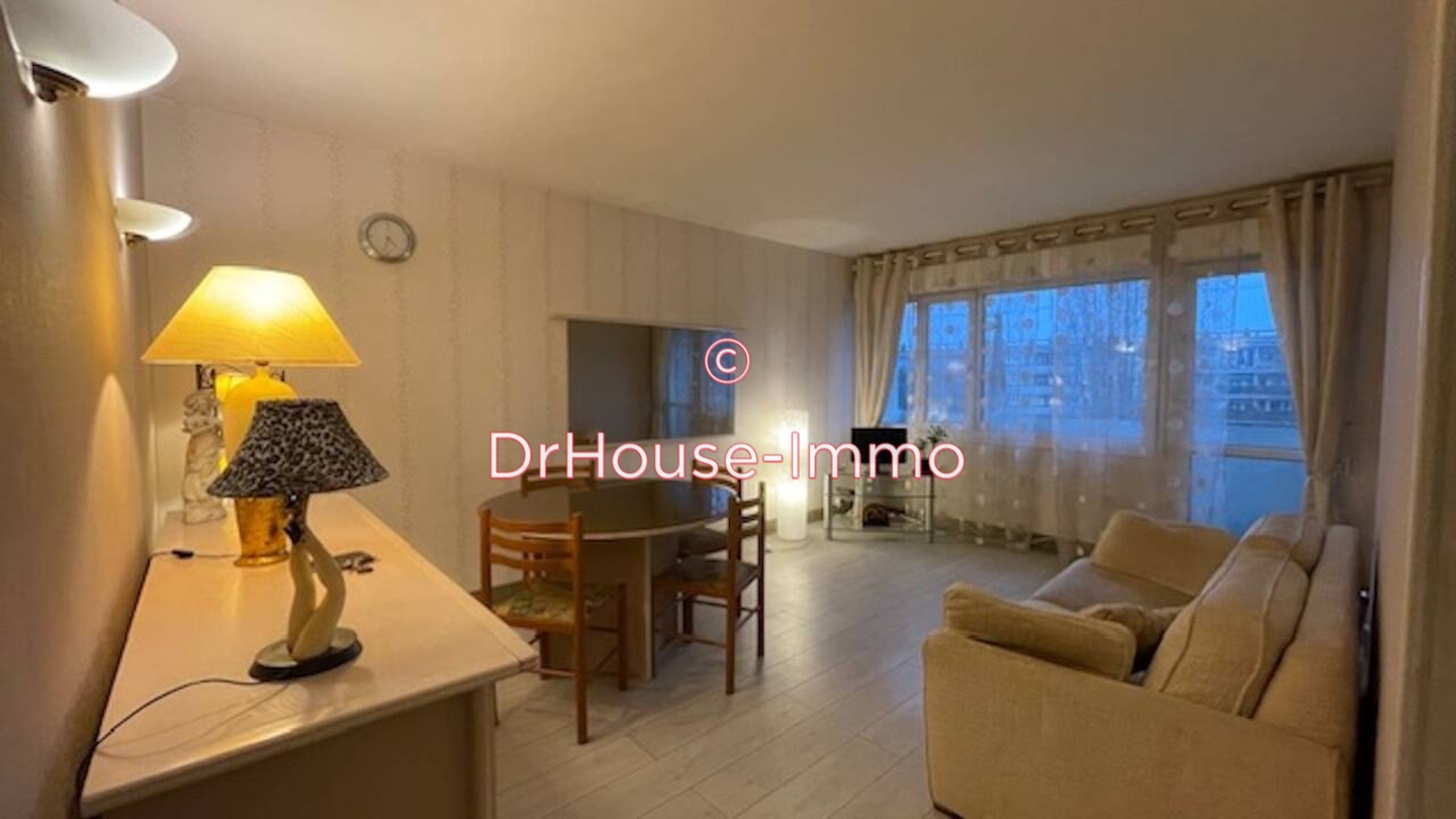 Appartement 4 pièces de 70 m² - Gagny (93220)