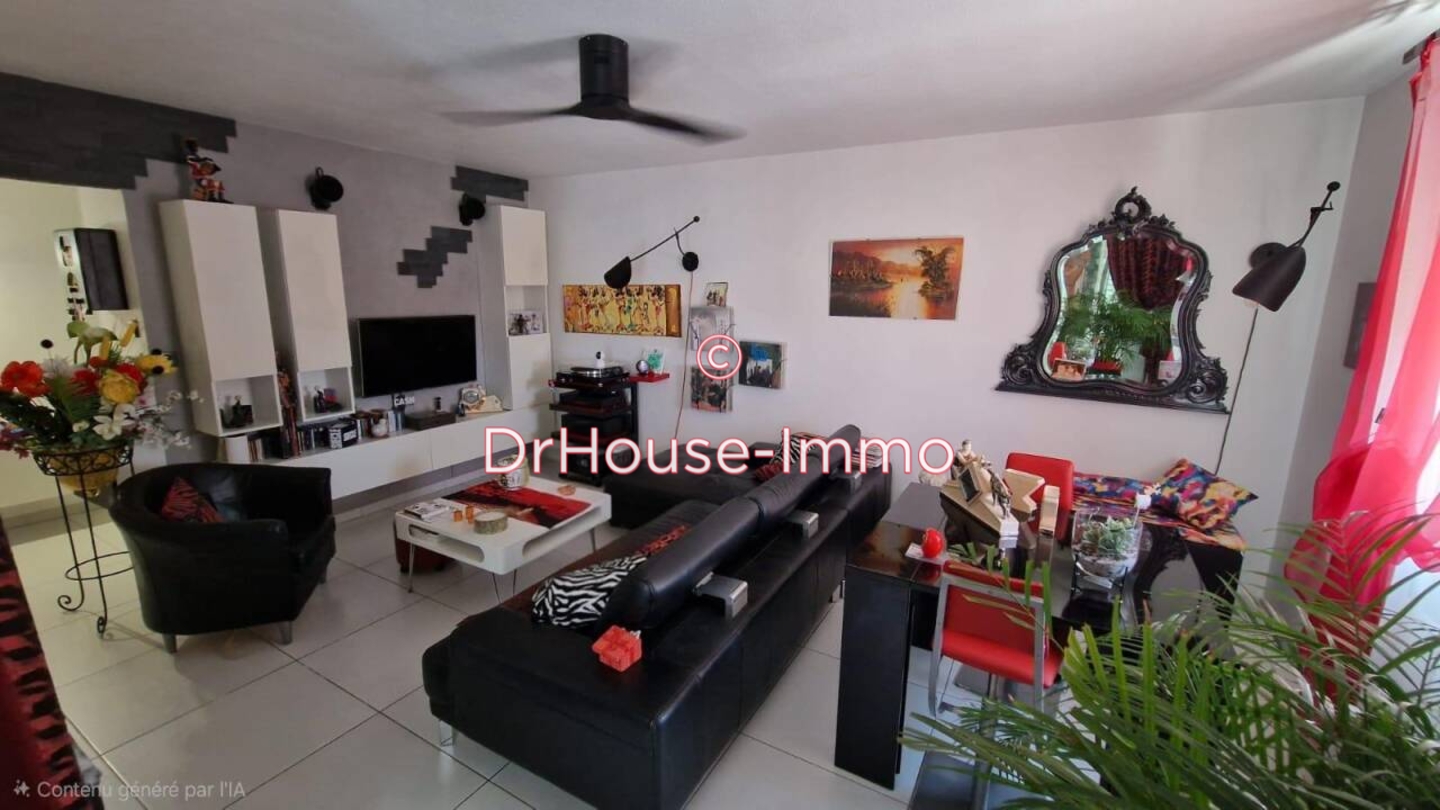 Appartement 4 pièces de 83 m² - Istres (13800)