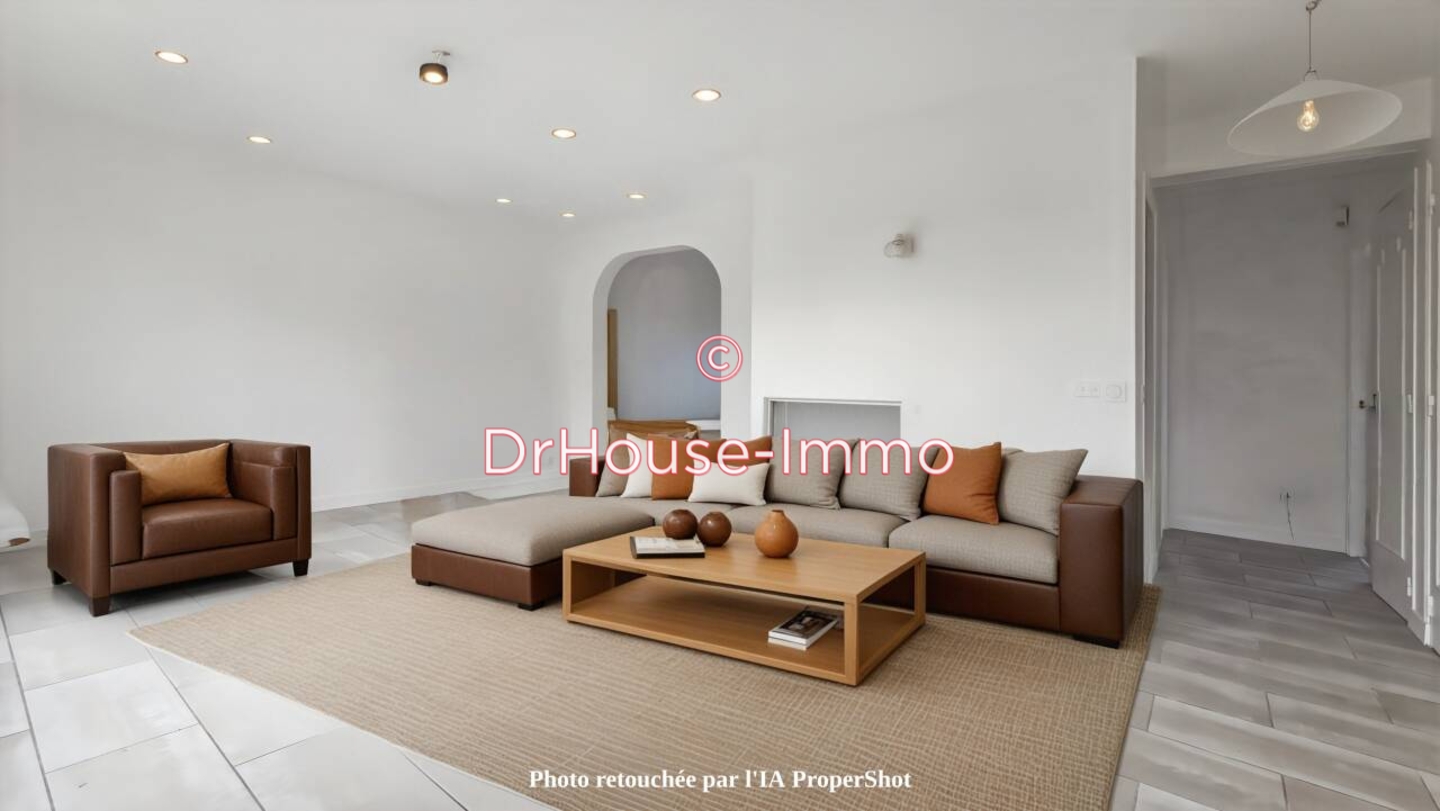 Appartement 4 pièces de 74 m² - Mauchamps (91730)