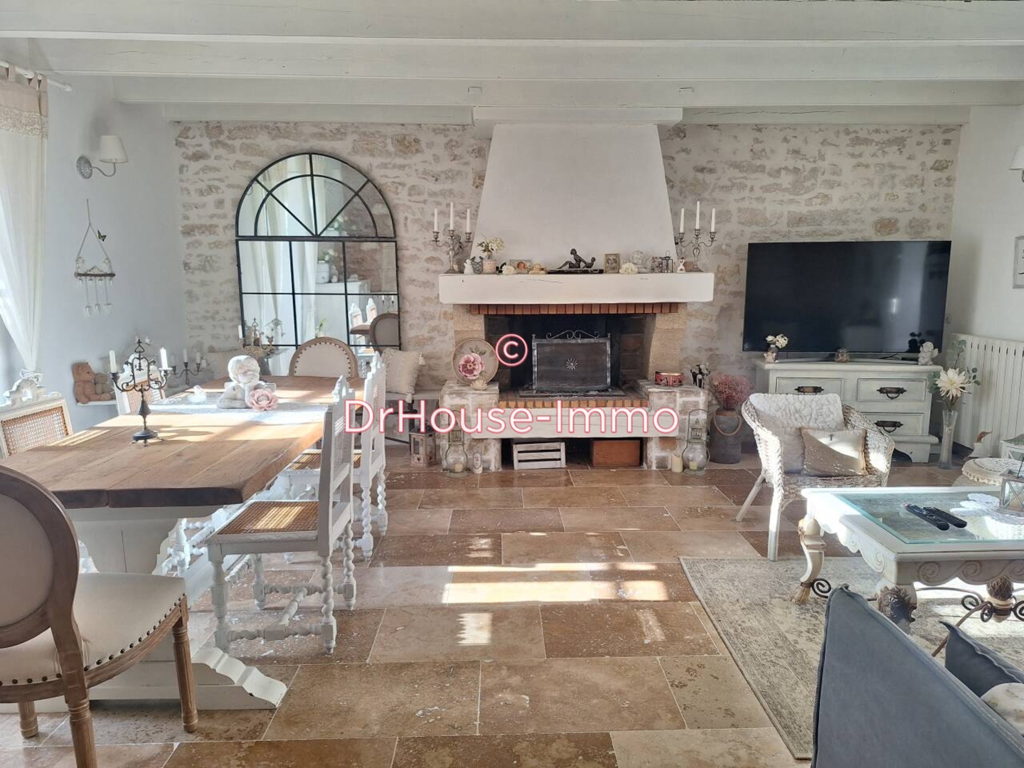 Maison 6 pièces de 180 m² - L'Île-d'Elle (85770)