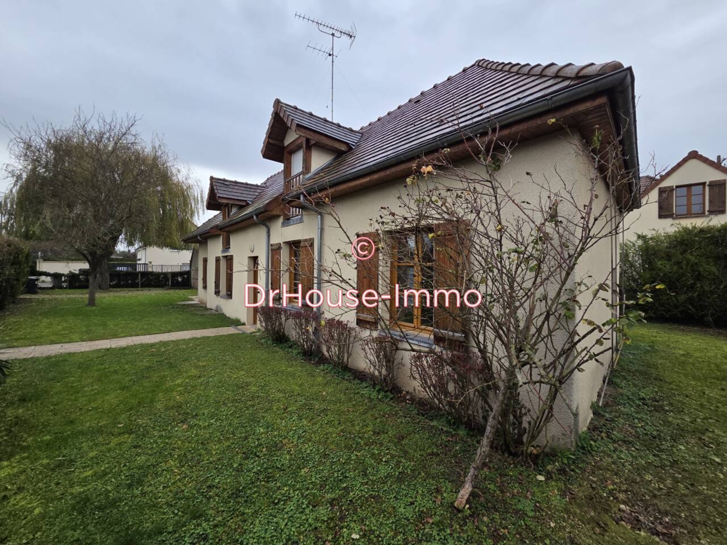 Maison 6 pièces de 124 m² - Noës-près-Troyes (10420)