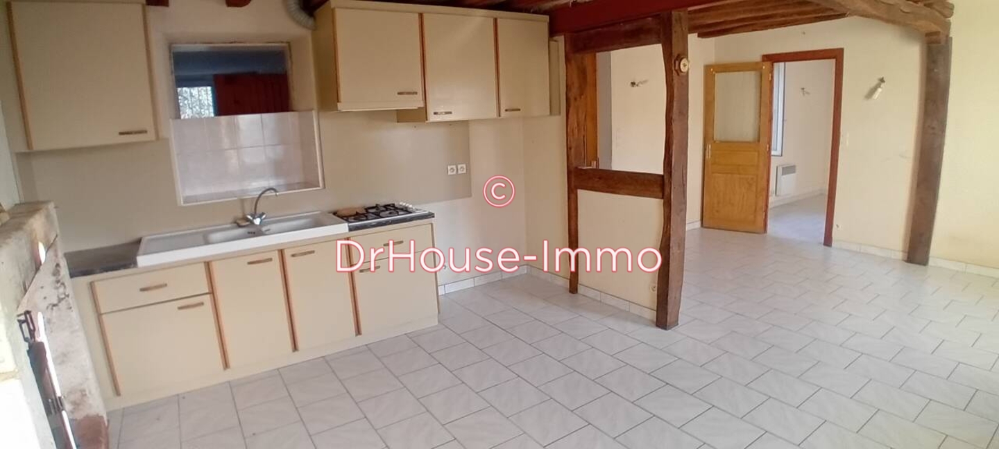 Maison 3 pièces de 62 m² - Savigné-sur-Lathan (37340)