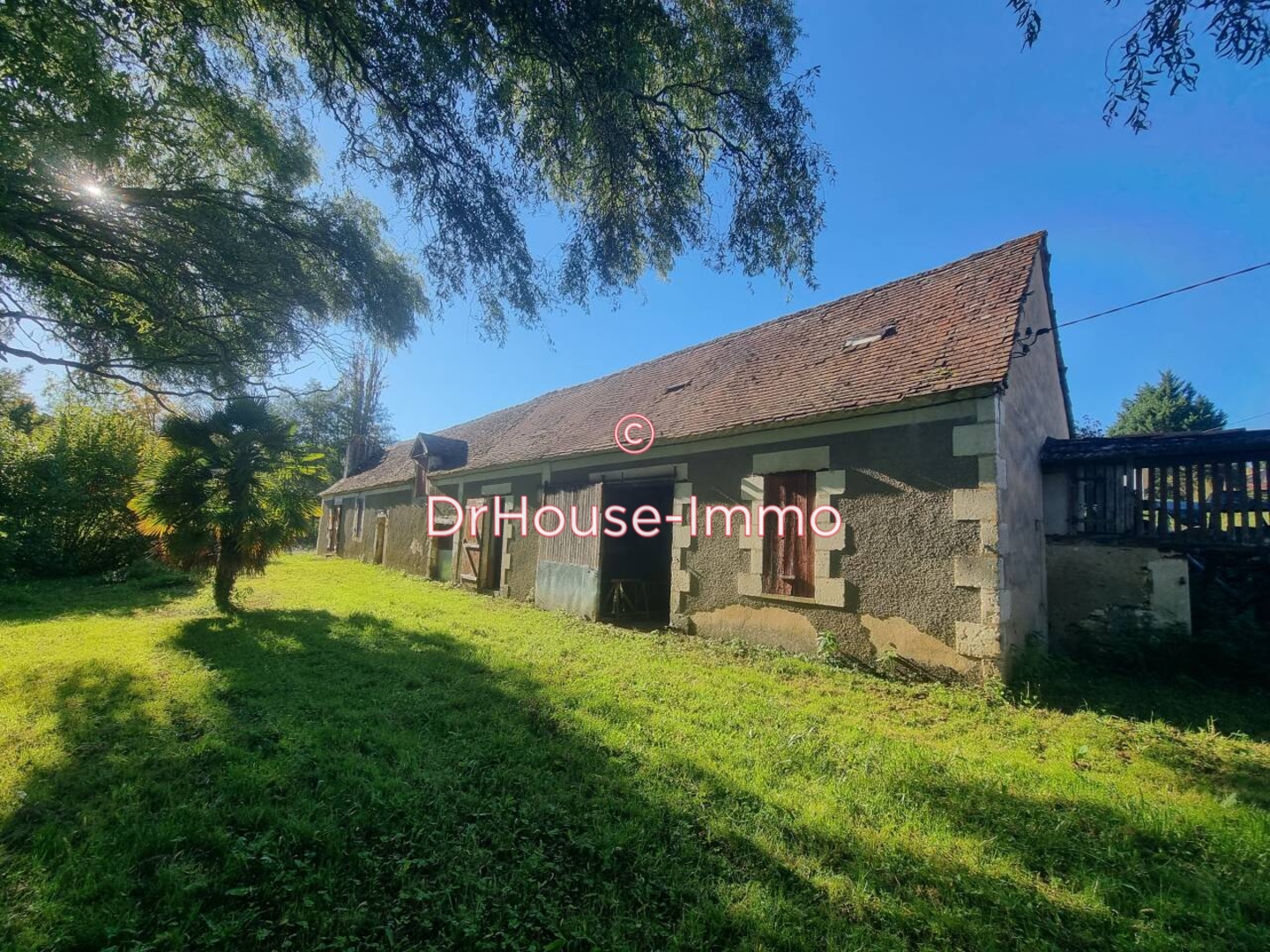 Maison 4 pièces de 130 m² - Lembras (24100)