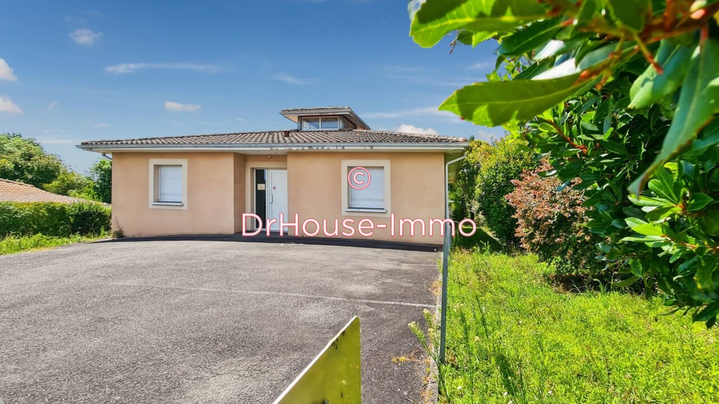 Maison 5 pièces de 137 m² - Blanquefort (33290)