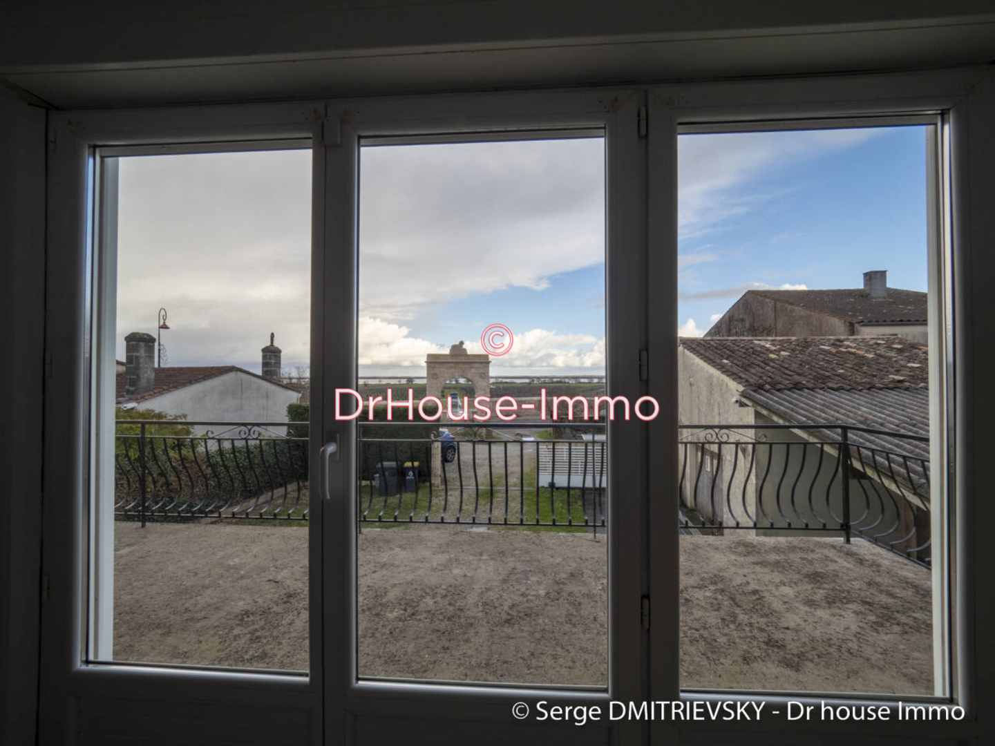 Maison 5 pièces de 126 m² - Saint-Julien-Beychevelle (33250)