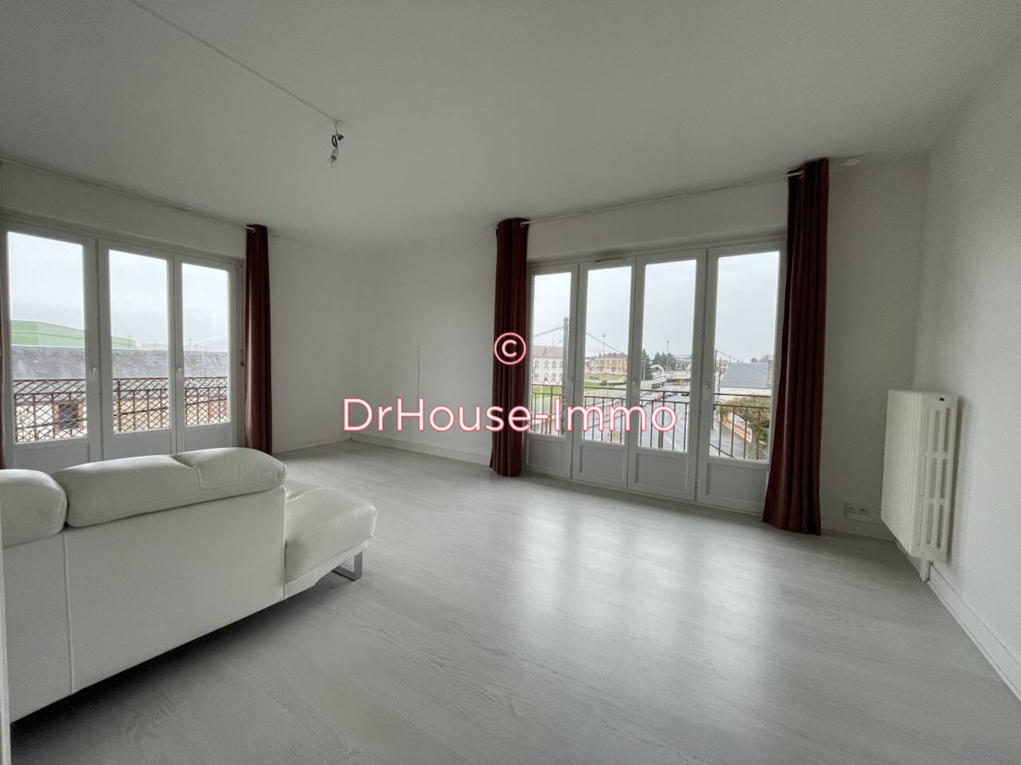 Appartement 4 pièces de 92 m² - Gien (45500)