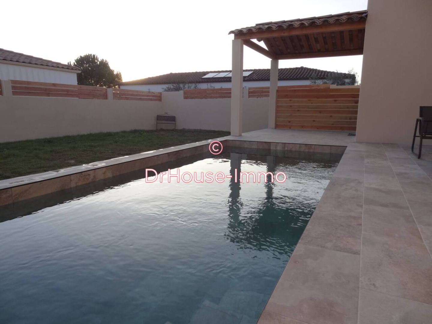 Maison 6 pièces de 115 m² - Rousson (30340)