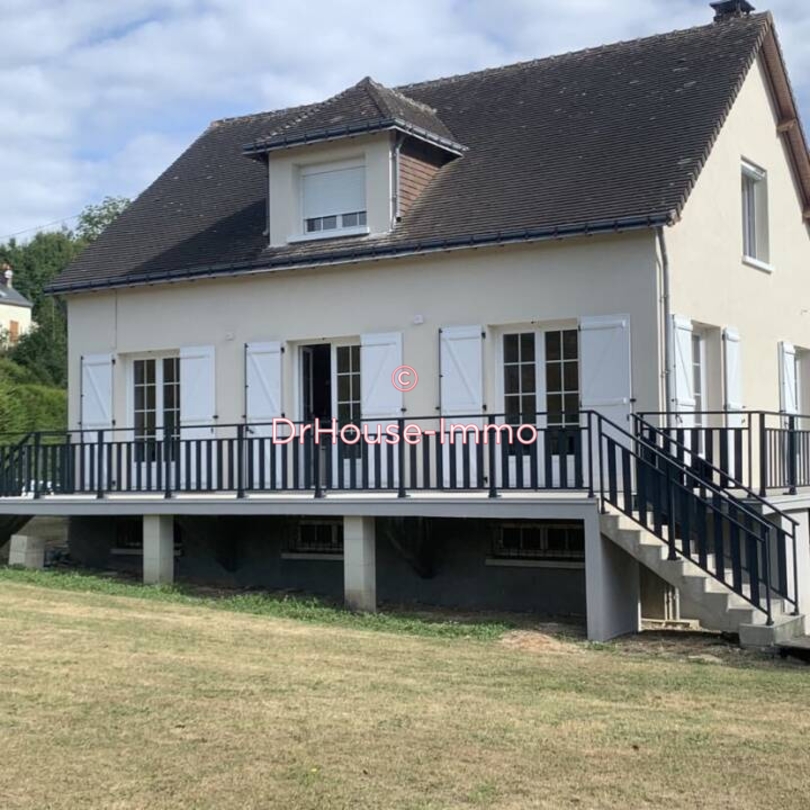 Maison 6 pièces de 133 m² - Vendôme (41100)