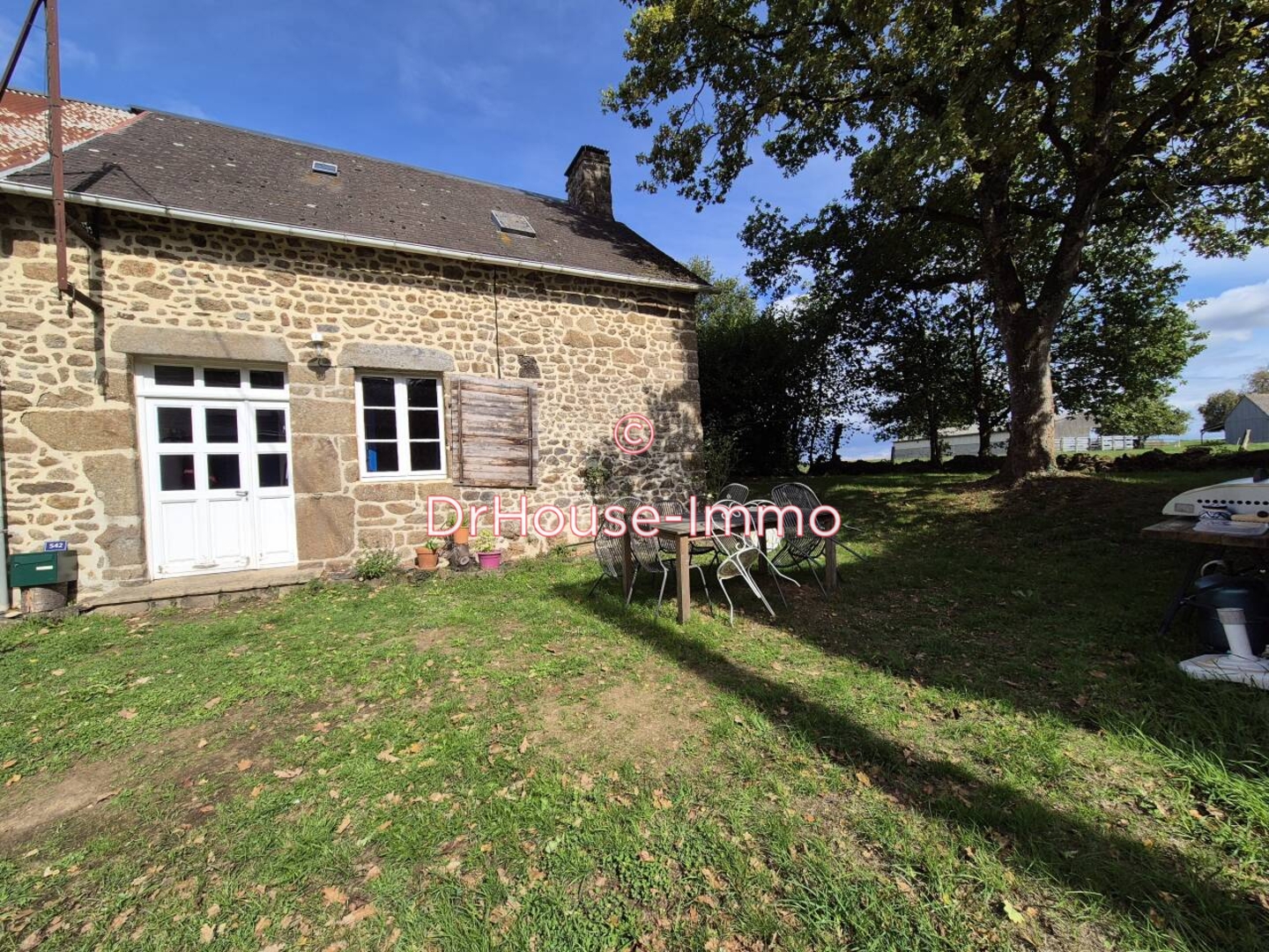 Maison 2 pièces de 62 m² - Saint-Mars-d'Égrenne (61350)