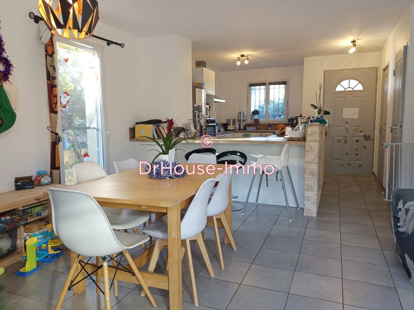 Maison 4 pièces de 94 m² - La Crau (83260)