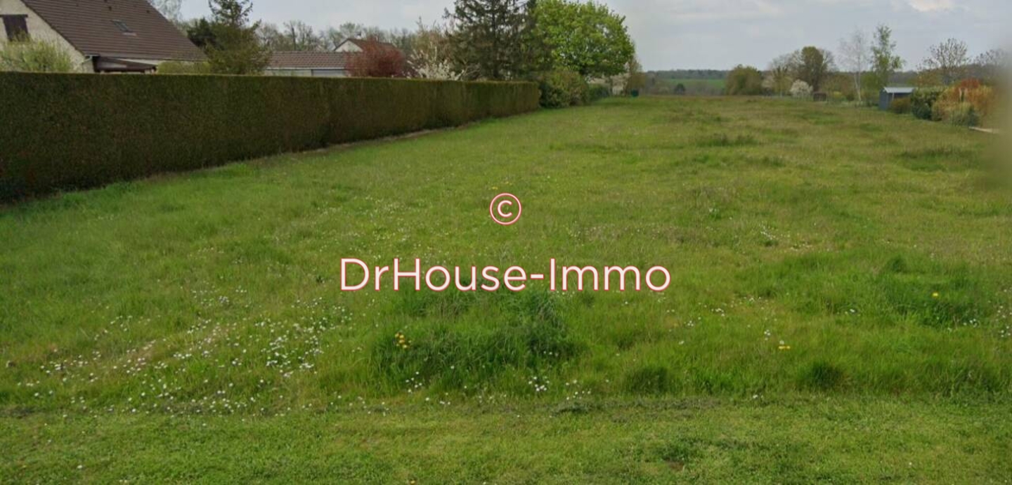 Terrain de 849 m² - Nargis (45210)