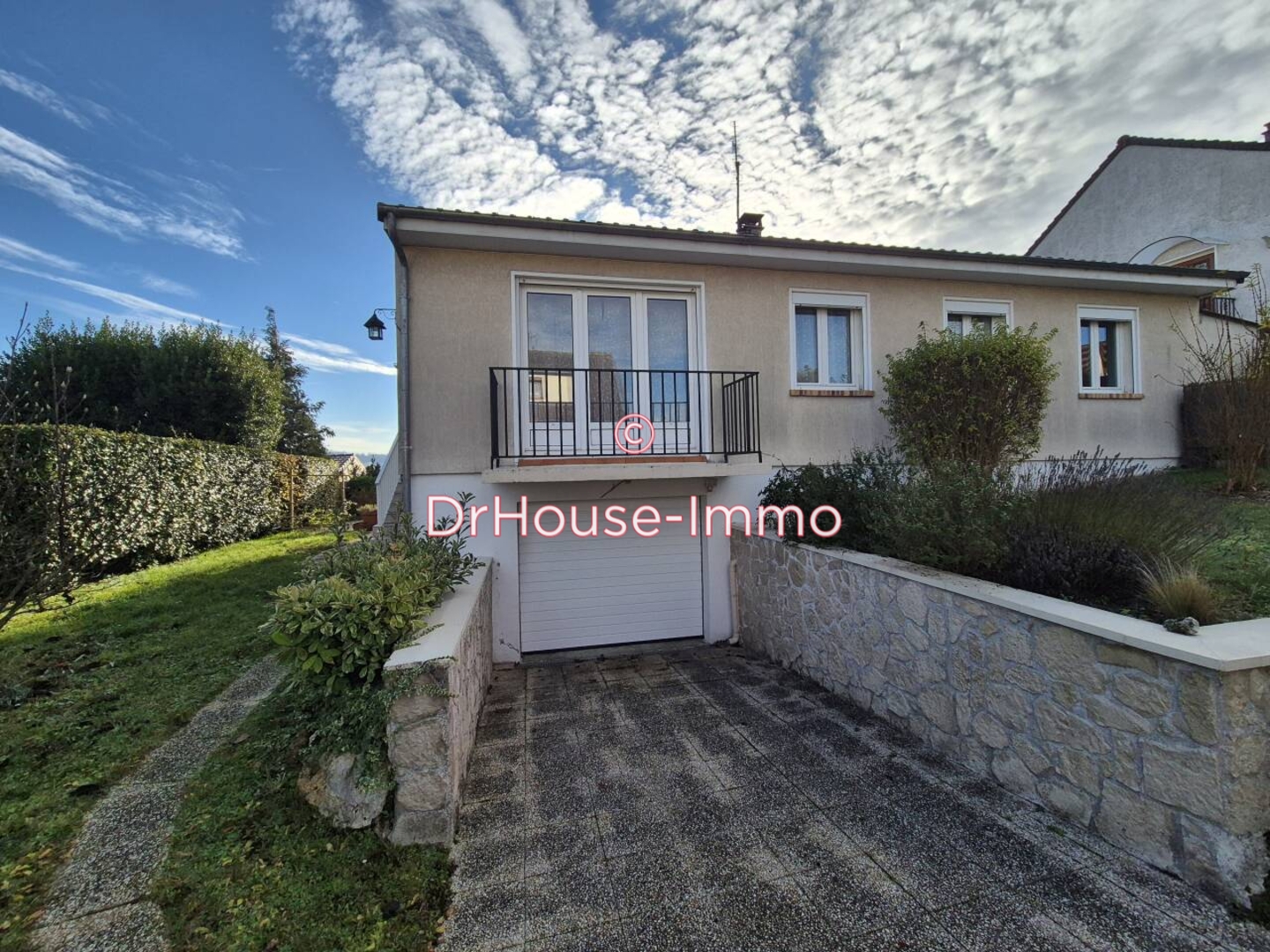 Maison 5 pièces de 90 m² - Épône (78680)