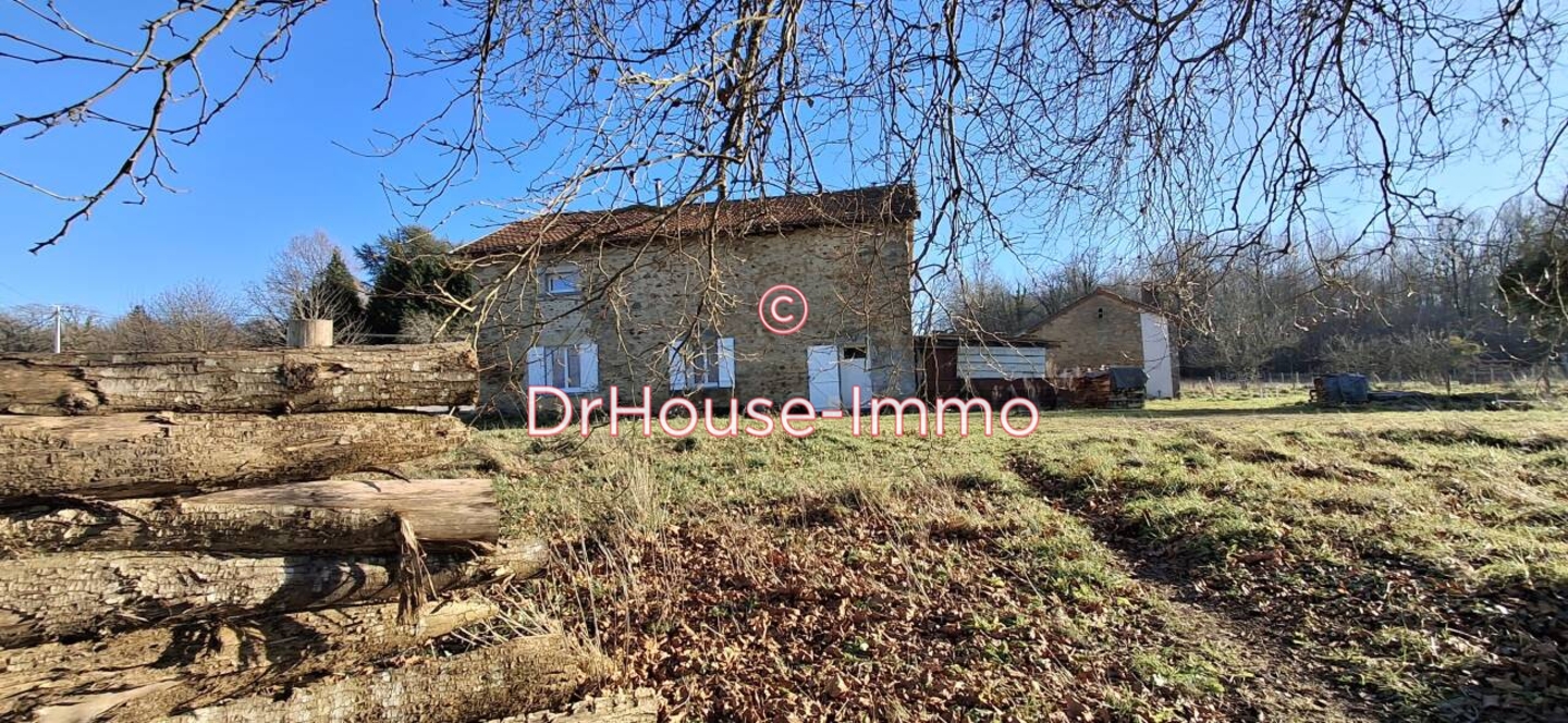 Maison 3 pièces de 157 m² - Champsac (87230)