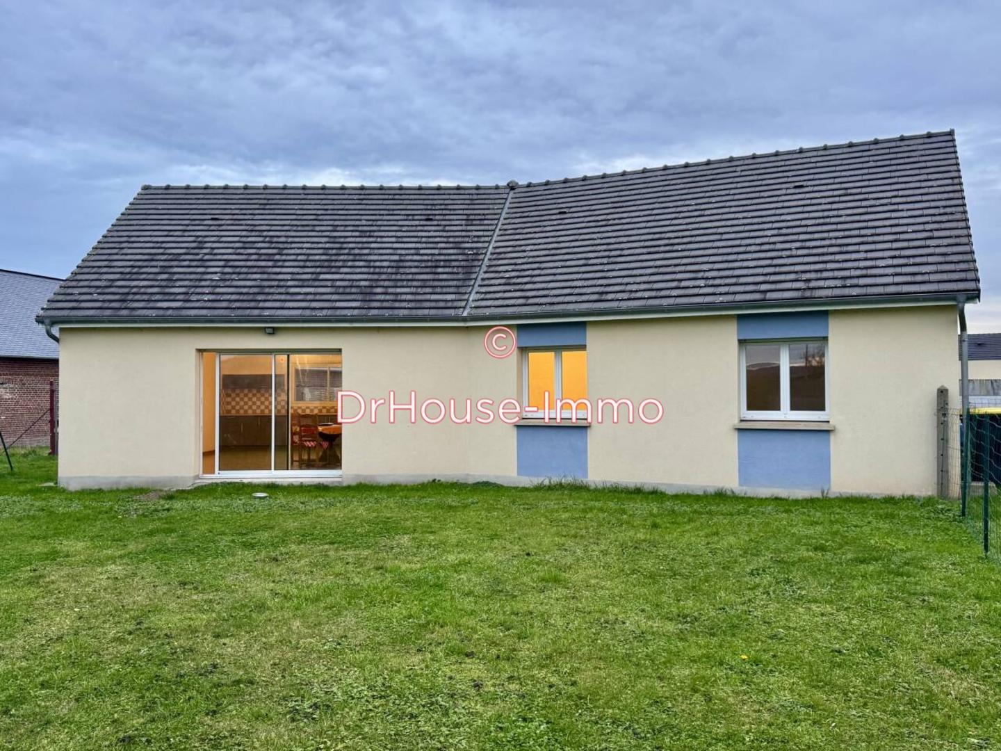 Maison 4 pièces de 91 m² - Saint-Vaast-d'Équiqueville (76510)