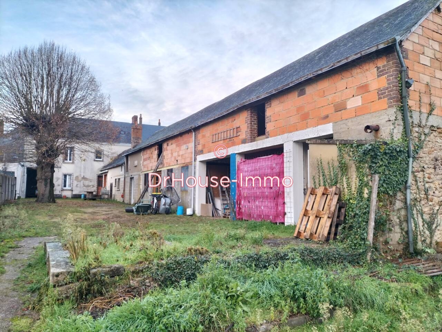 Maison 5 pièces de 151 m² - Mayet (72360)