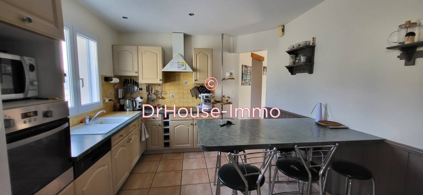 Maison 8 pièces de 162 m² - Brem-sur-Mer (85470)