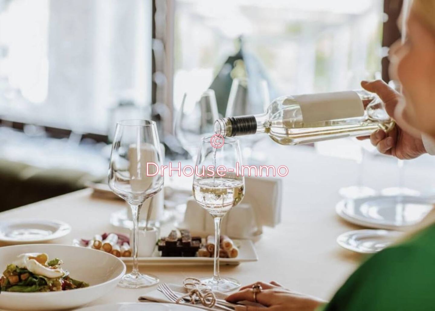 Commerce 4 pièces de 200 m² - Lyon (69002)