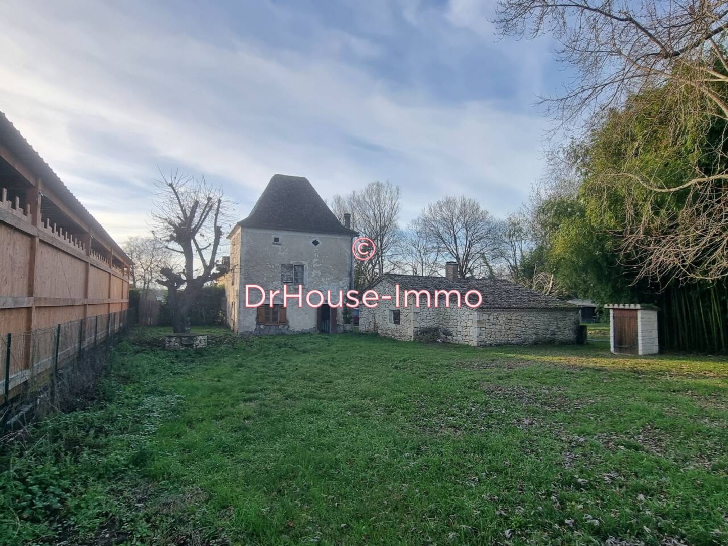 Maison 5 pièces de 161 m² - Saint-Aubin-de-Cadelech (24500)