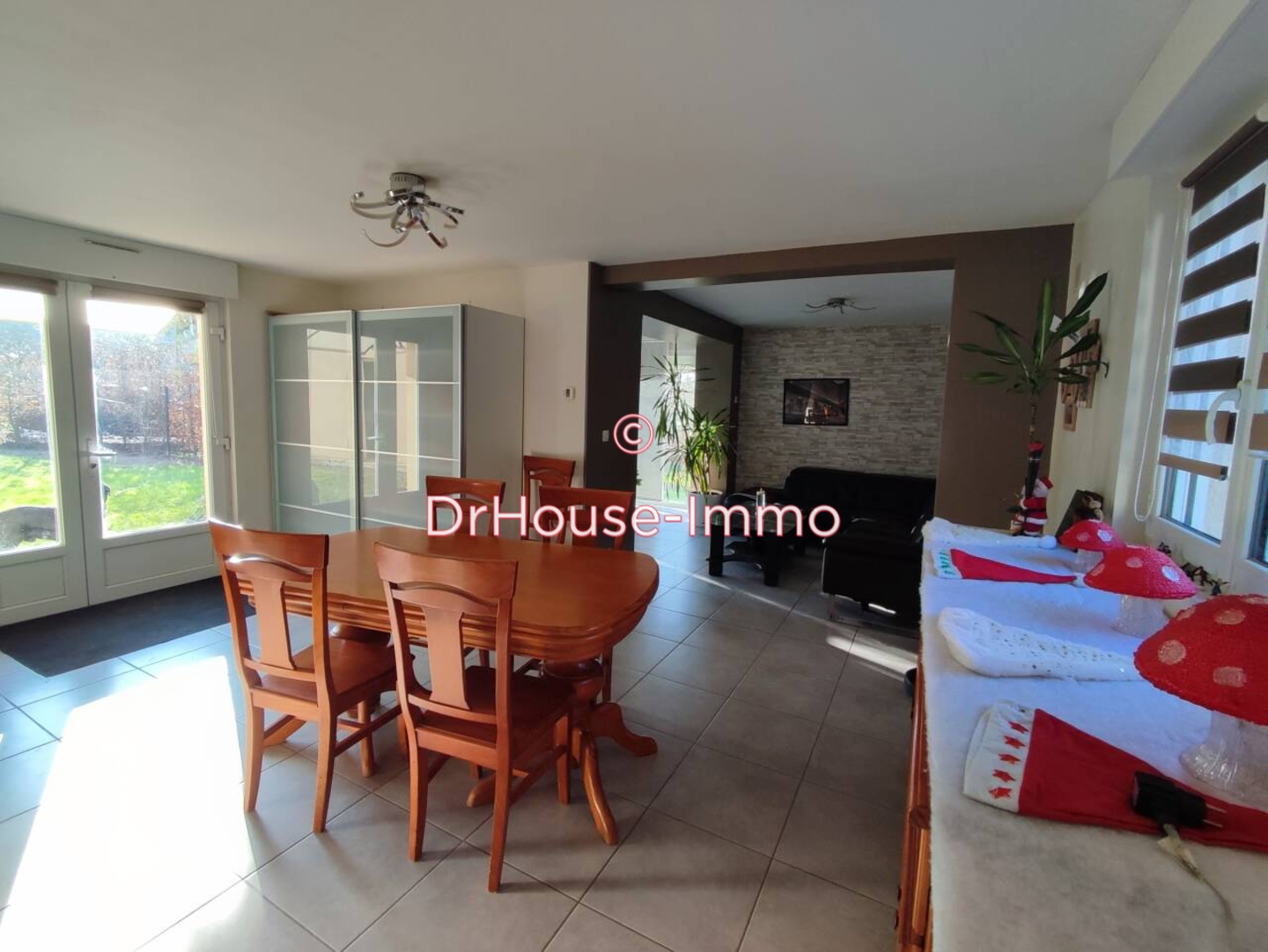 Maison 5 pièces de 133 m² - Mondrainville (14210)