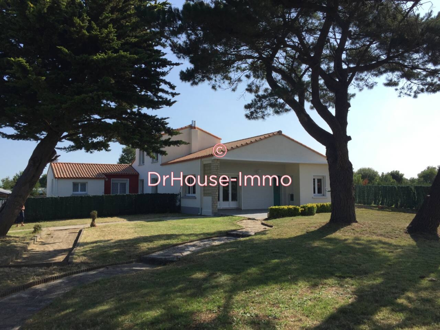 Maison 7 pièces de 192 m² - Saint-Jean-de-Monts (85160)