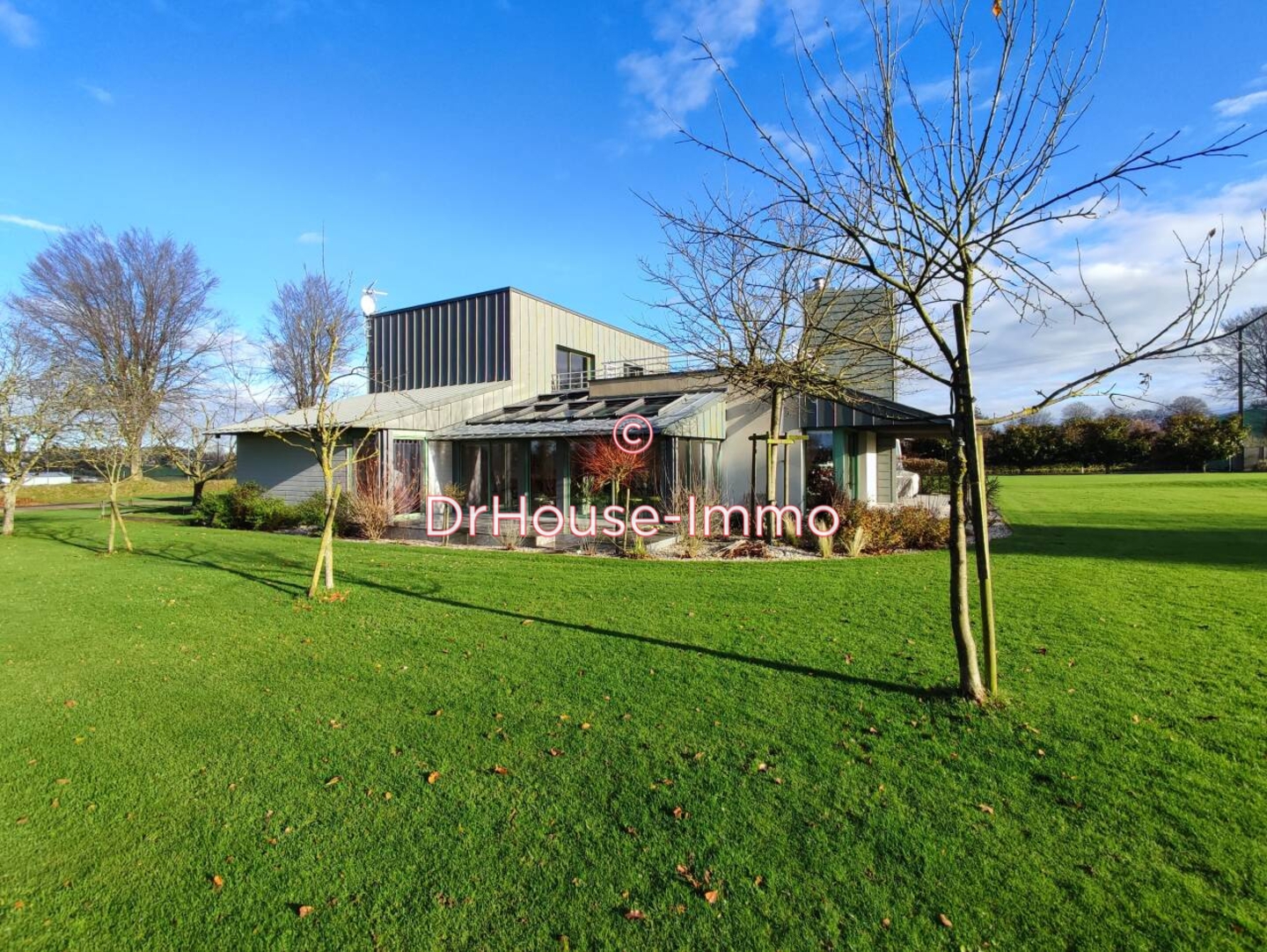 Maison 11 pièces de 301 m² - Vire Normandie (14500)