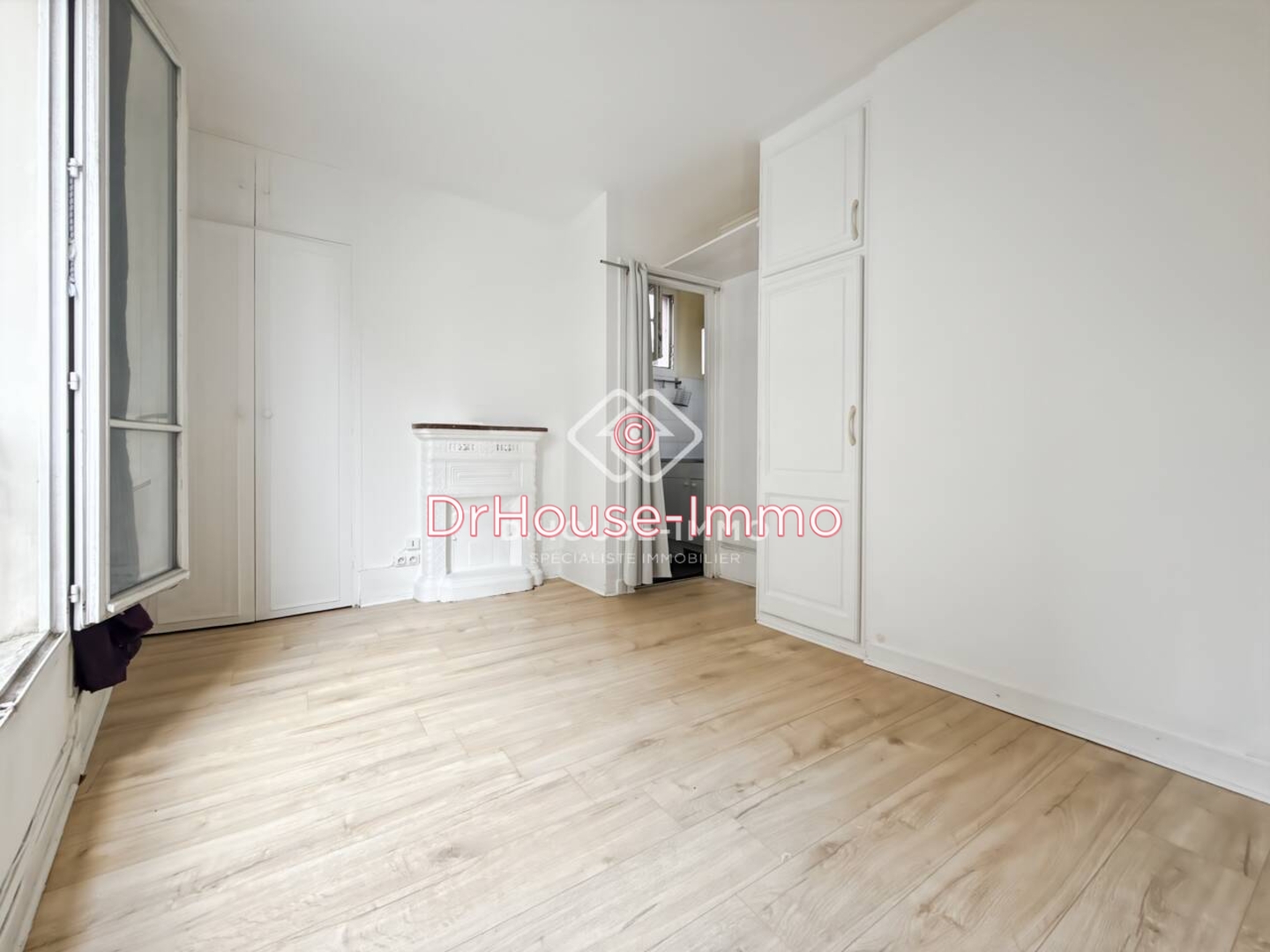 Appartement 1 pièce de 16 m² - Paris (75011)
