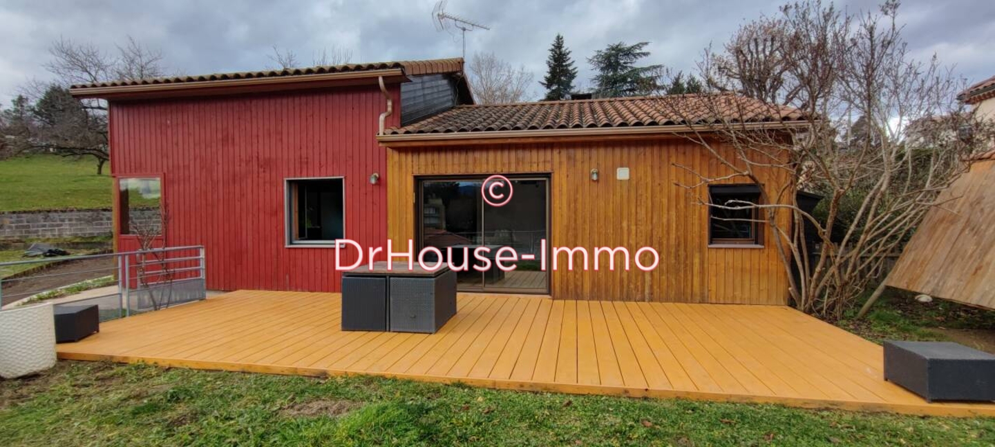 Maison 8 pièces de 131 m² - Langeac (43300)