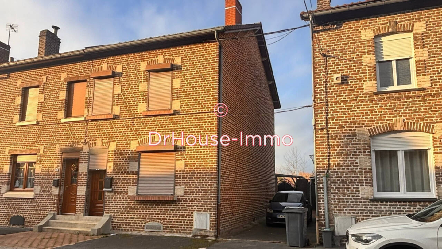 Maison 4 pièces de 85 m² - Crespin (59154)