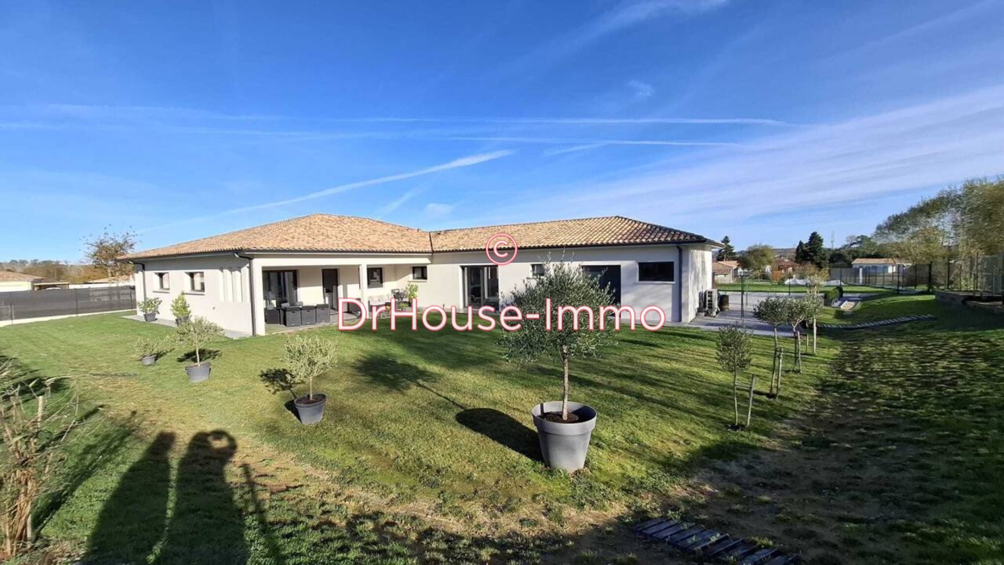 Maison 5 pièces de 196 m² - Casteljaloux (47700)