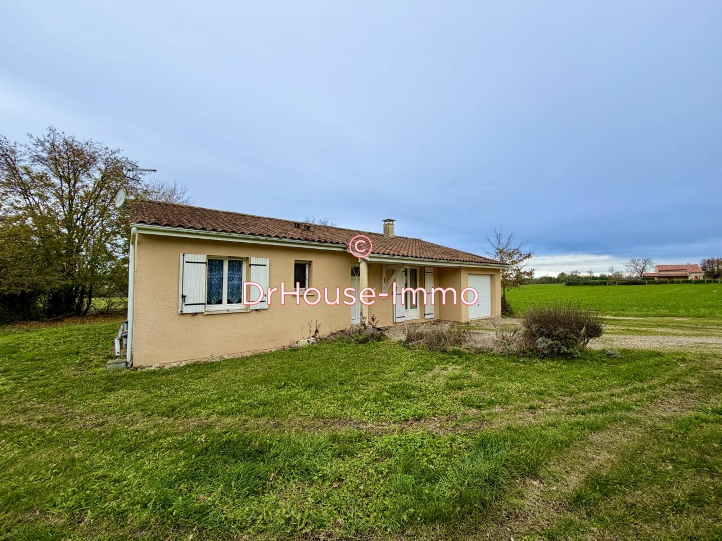Maison 5 pièces de 82 m² - Ribérac (24600)