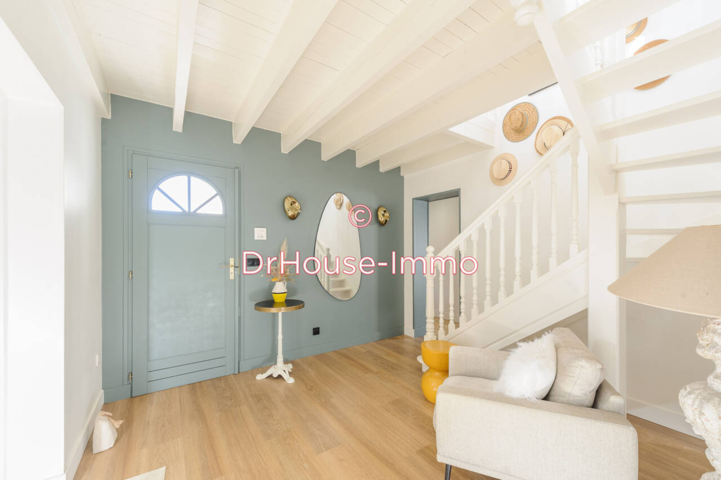 Maison 8 pièces de 177 m² - Châtelaillon-Plage (17340)