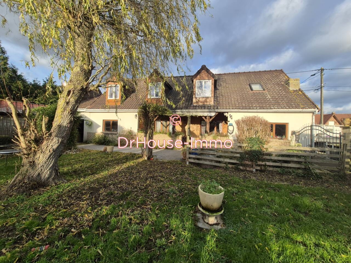 Maison 3 pièces de 122 m² - Aire-sur-la-Lys (62120)