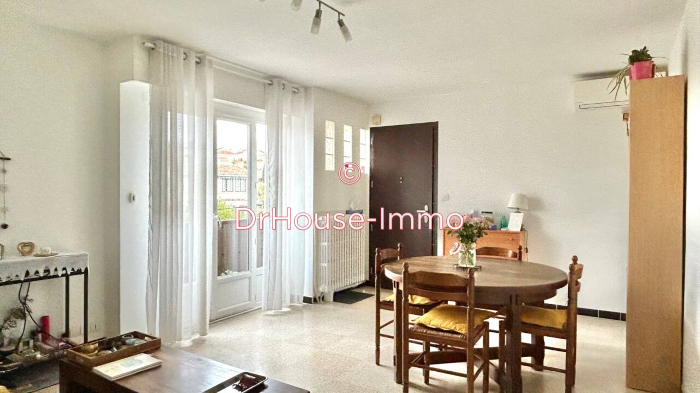 Appartement 3 pièces de 56 m² - Toulon (83000)