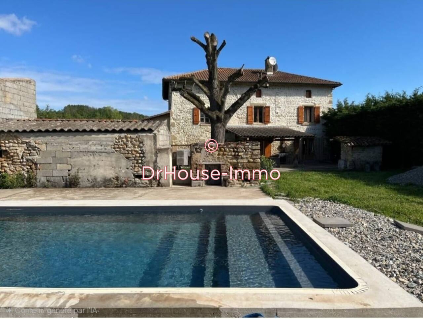 Maison 6 pièces de 165 m² - Geyssans (26750)