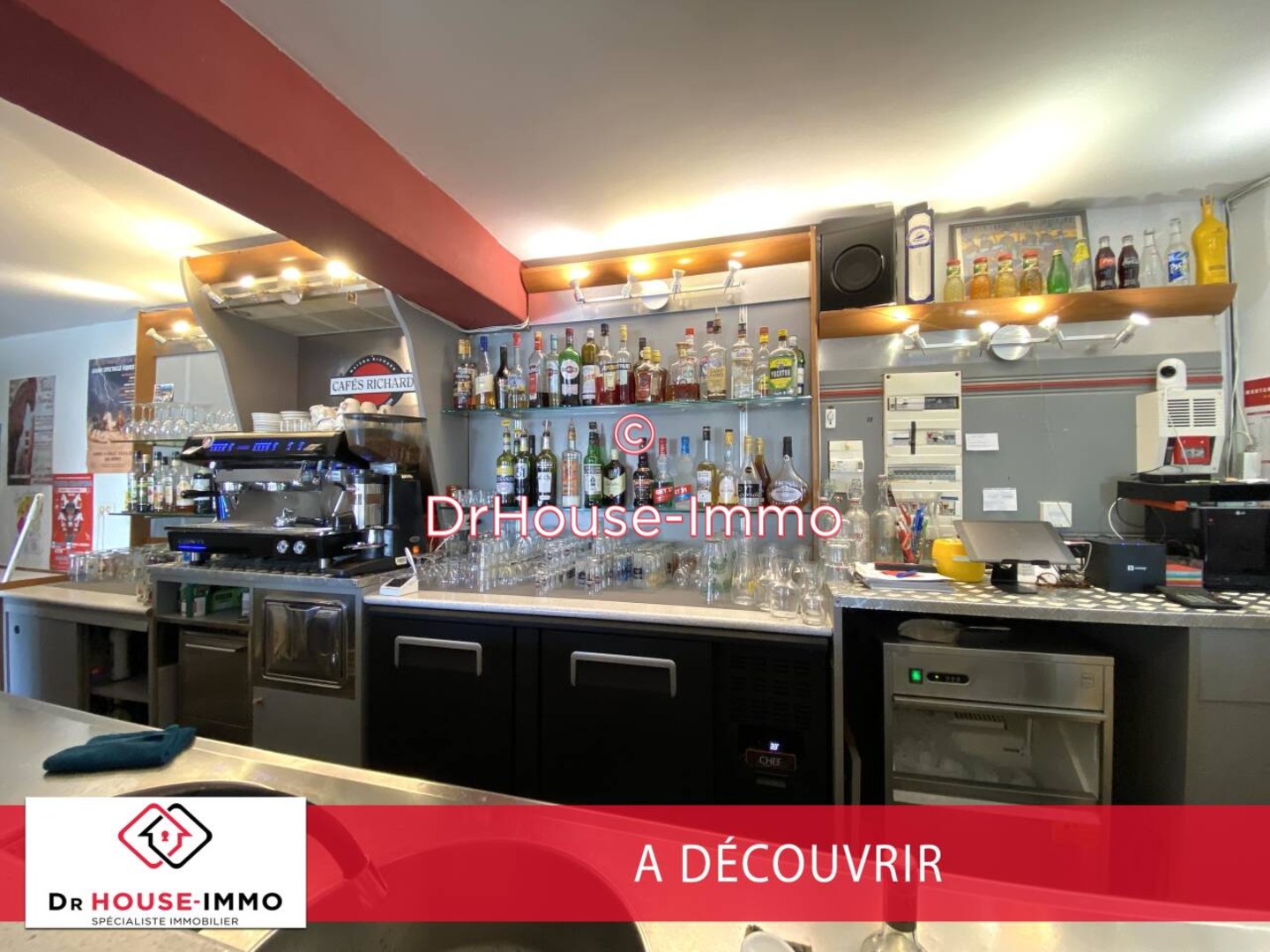 Maison 2 pièces de 75 m² - Saintes-Maries-de-la-Mer (13460)