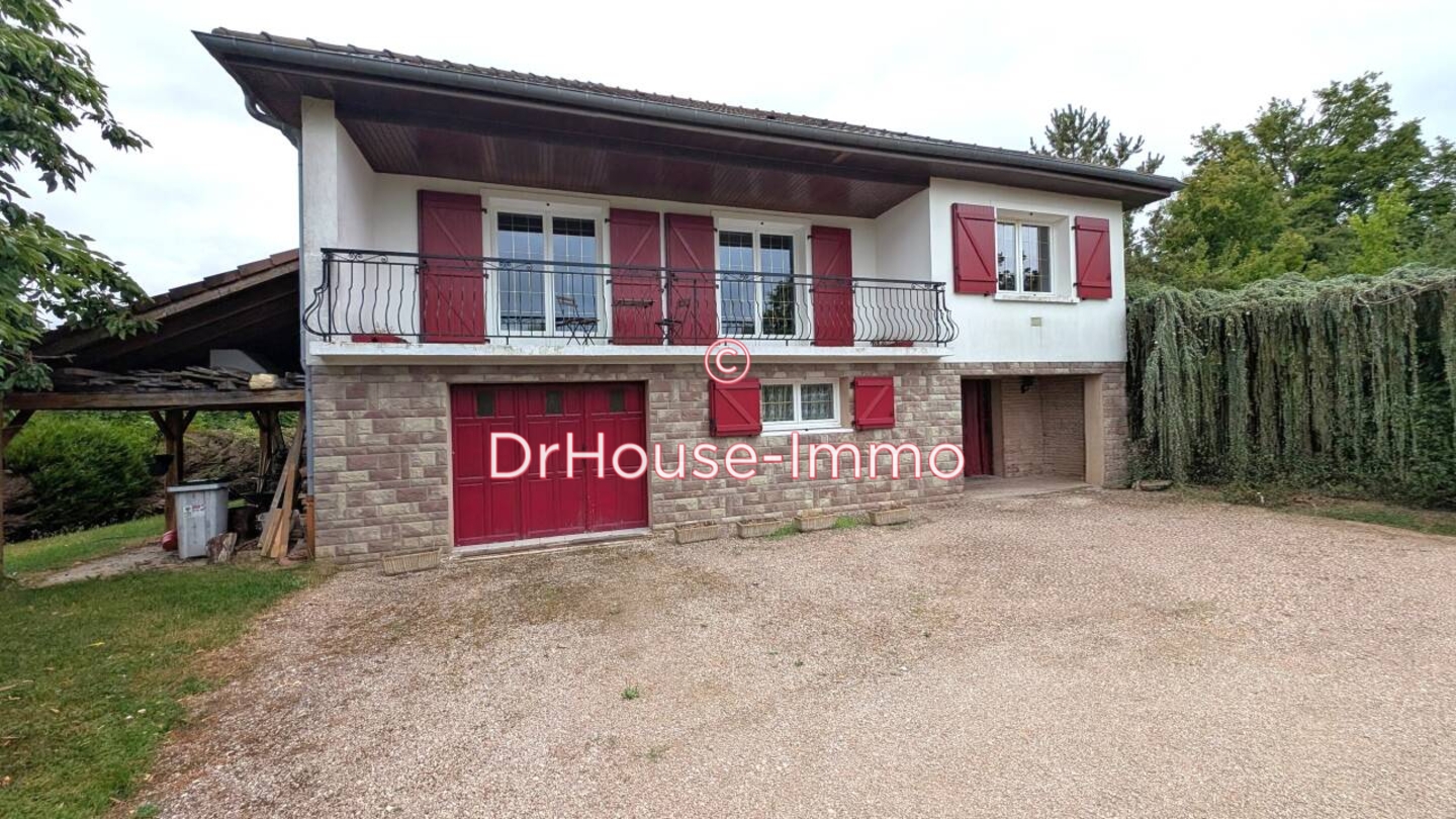 Maison 6 pièces de 122 m² - Neufchâteau (88300)