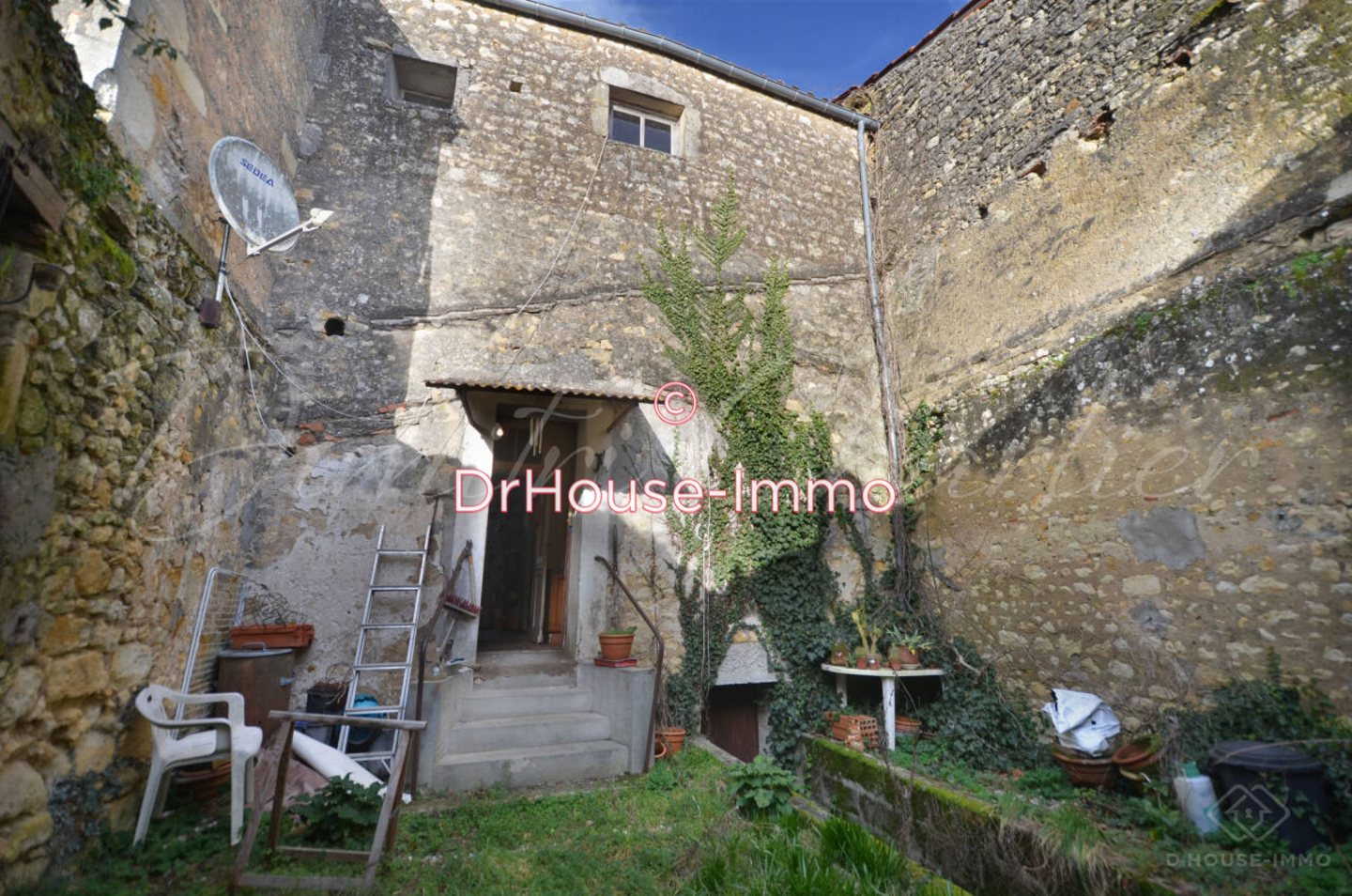 Maison 4 pièces de 66 m² - Lesparre-Médoc (33340)