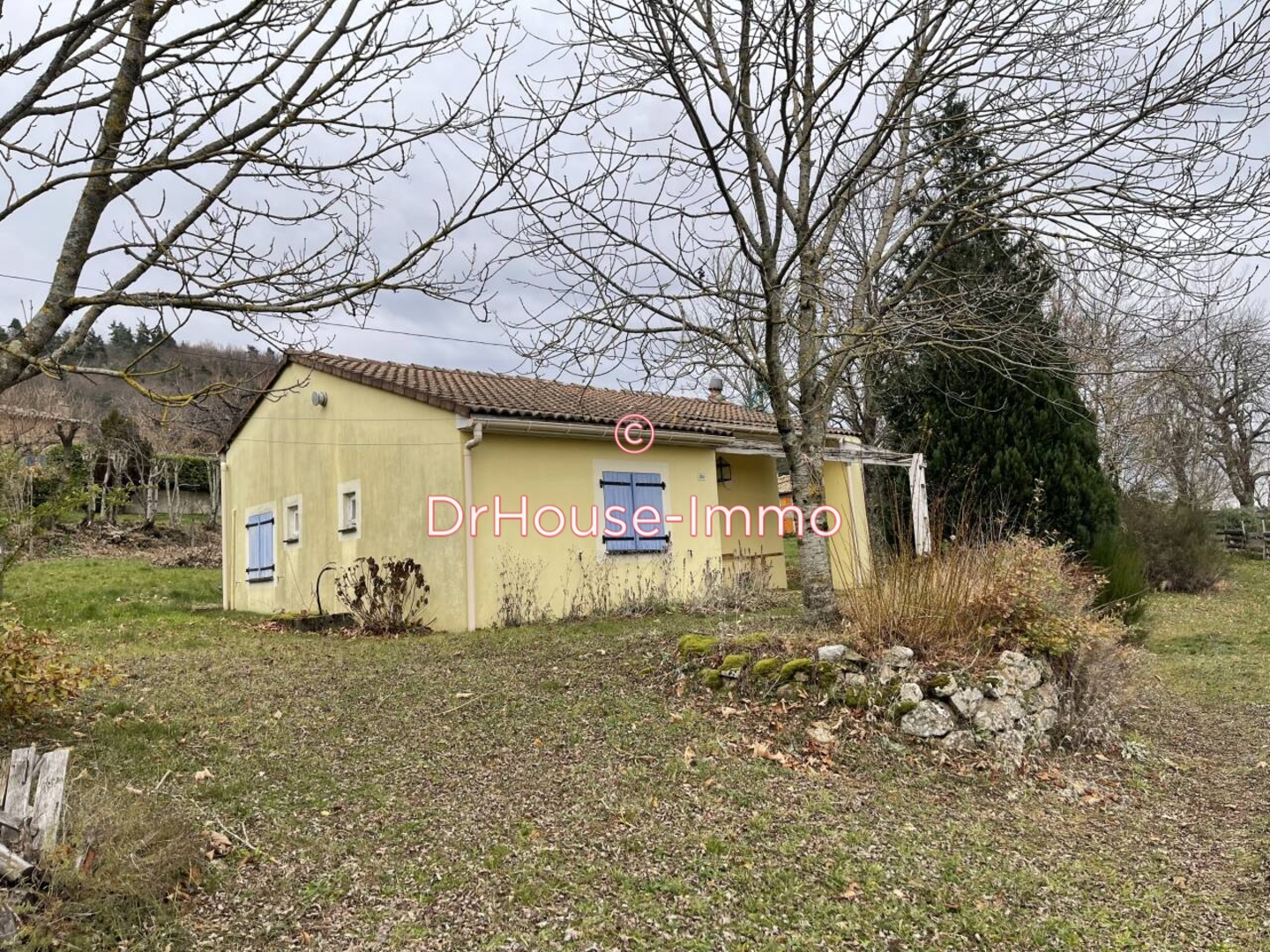 Maison 3 pièces de 49 m² - Saint-Apollinaire-de-Rias (07240)