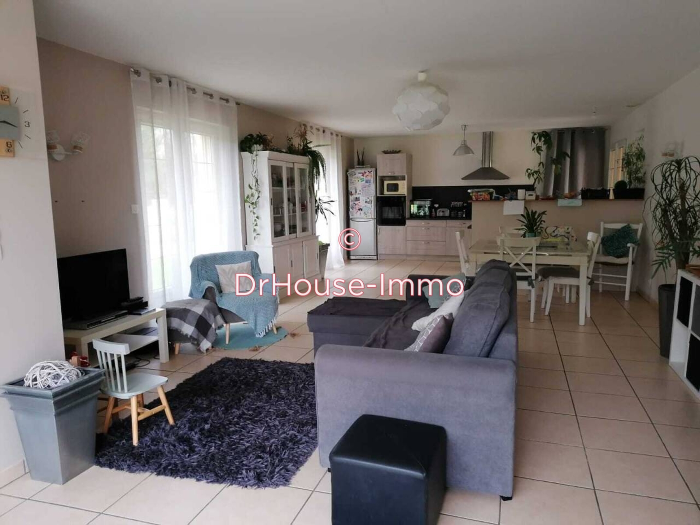 Maison 4 pièces de 106 m² - Fontaine-le-Comte (86240)