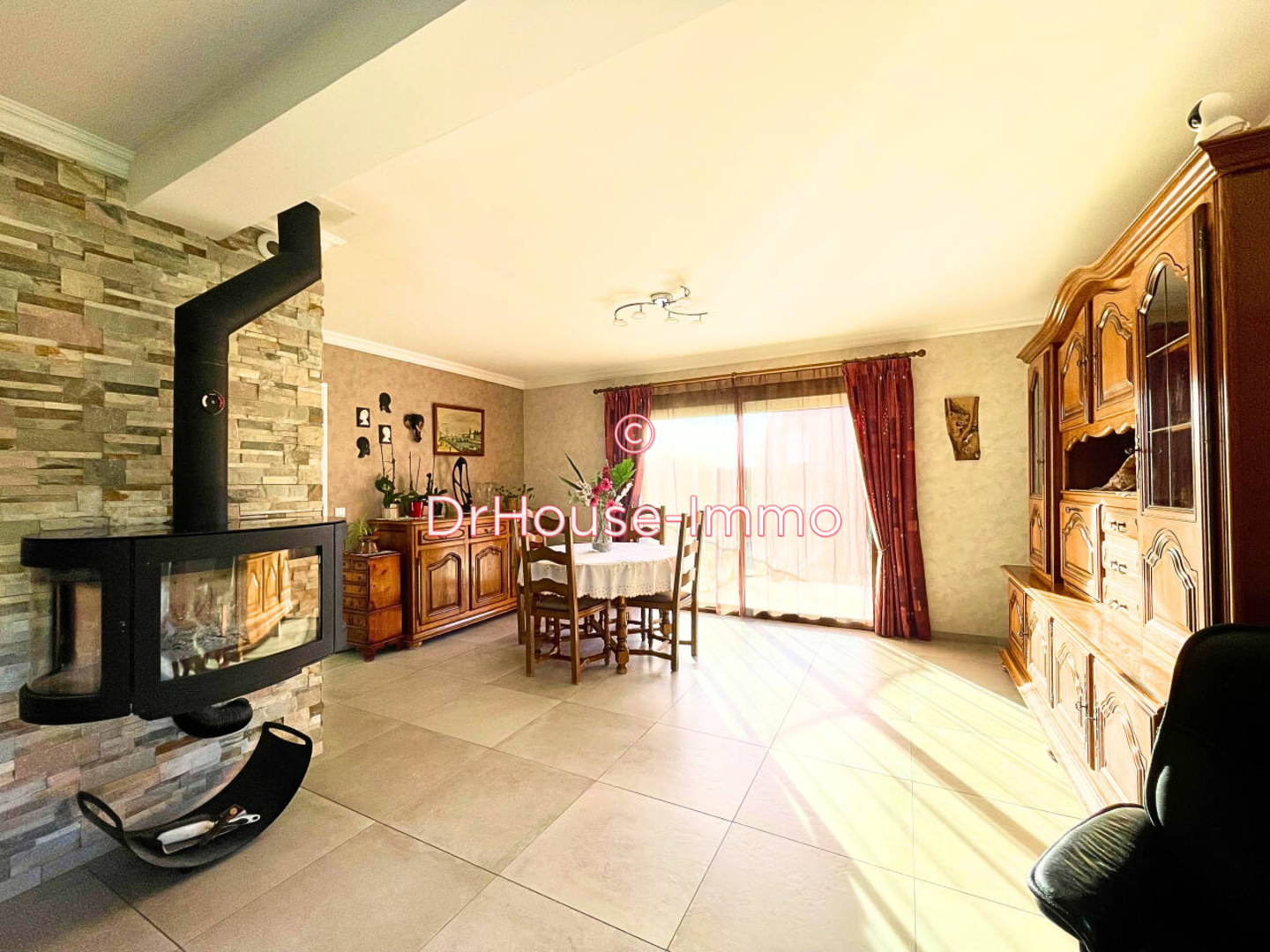 Maison 6 pièces de 140 m² - Montévrain (77144)