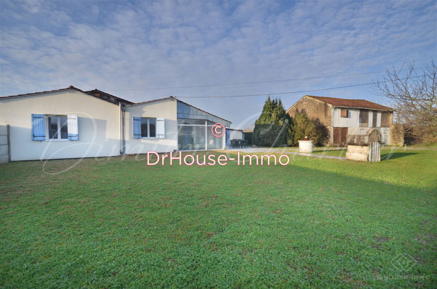 Maison 4 pièces de 95 m² - Saint-Germain-d'Esteuil (33340)