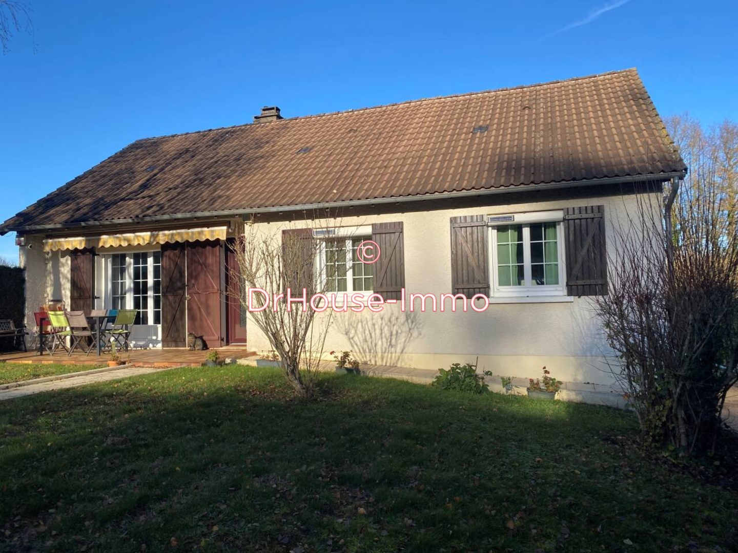 Maison 5 pièces de 93 m² - Dracy (89130)