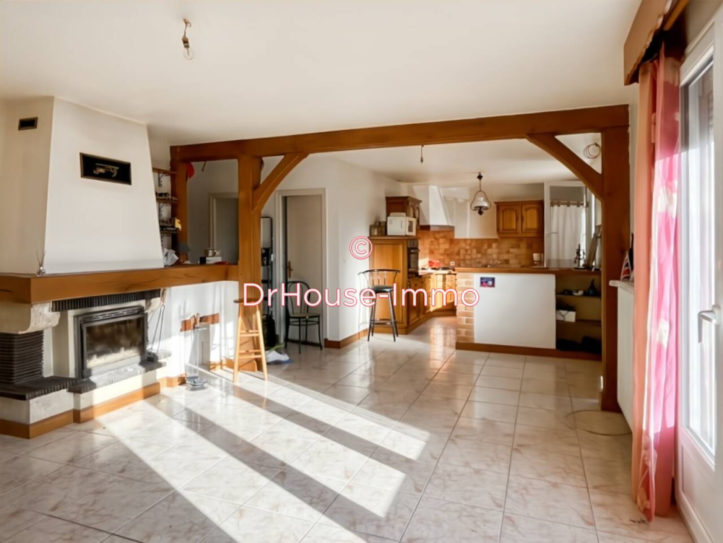 Maison 4 pièces de 85 m² - Sainte-Maure (10150)