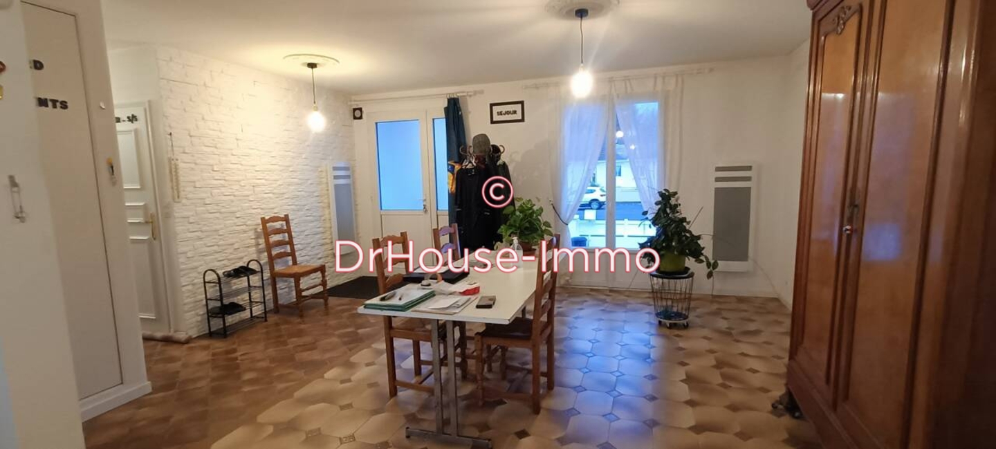 Maison 5 pièces de 73 m² - Guécélard (72230)