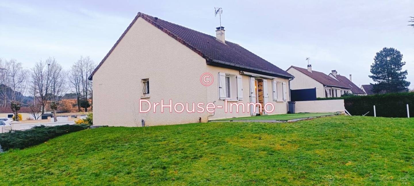 Maison 5 pièces de 73 m² - Guécélard (72230)