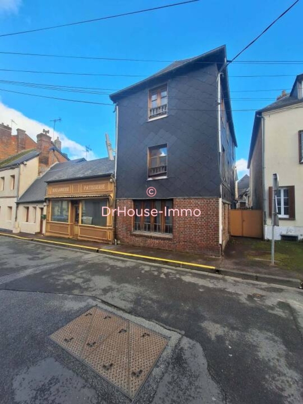 Immeuble 10 pièces de 247 m² - Orbec (14290)