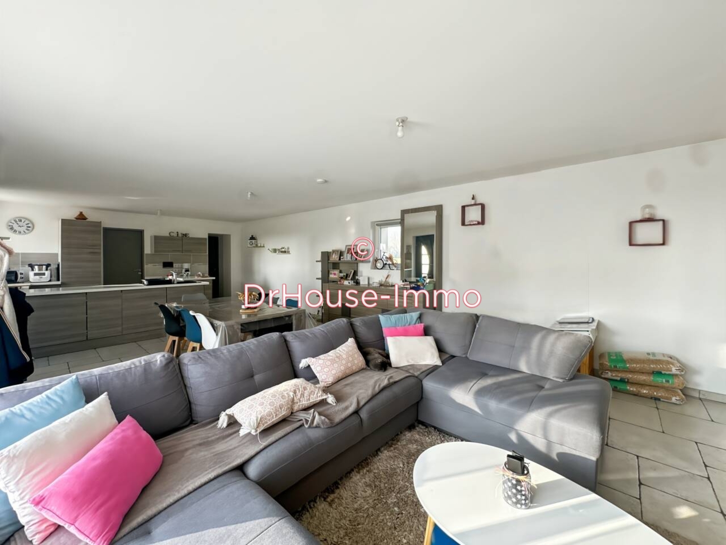 Maison 7 pièces de 180 m² - Marolles-les-Braults (72260)