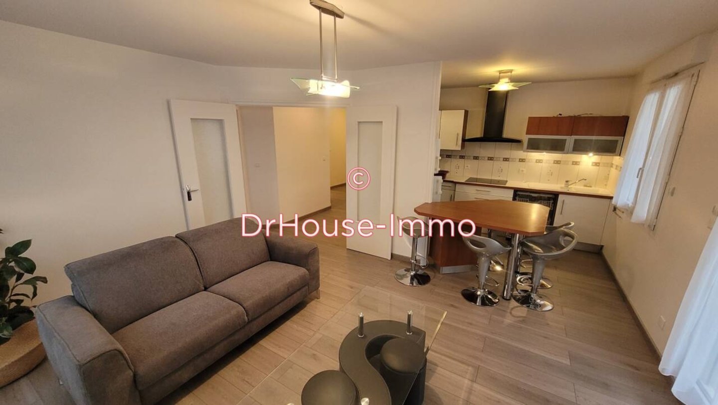 Appartement 3 pièces de 63 m² - Beaumont (63110)